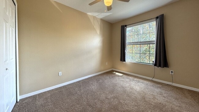 Building Photo - 2516 Oleander Lakes Dr