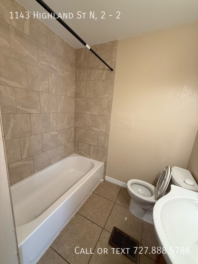 Building Photo - 1143 Highland St N