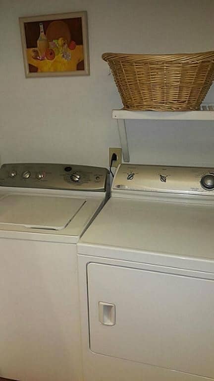 Building Photo - 10555 Turtlewood Ct