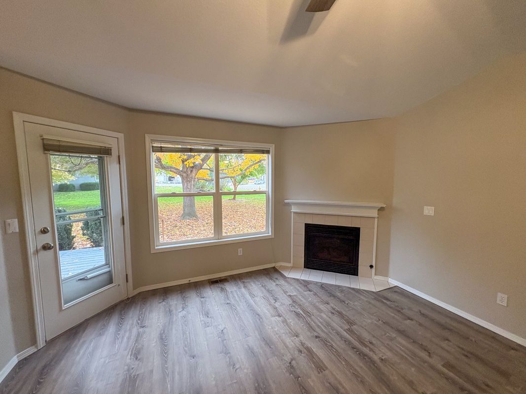 Building Photo - 3305 Kaden Ln