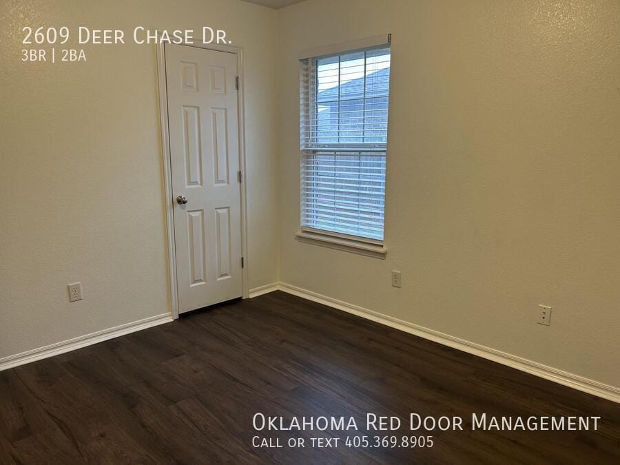Building Photo - 2609 Deer Chase Dr
