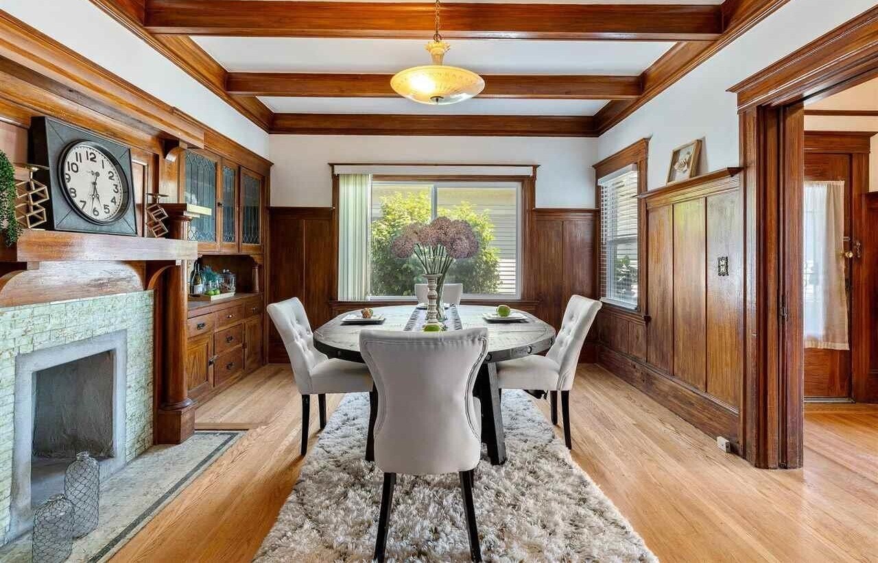 Building Photo - 4076 Santa Rita St