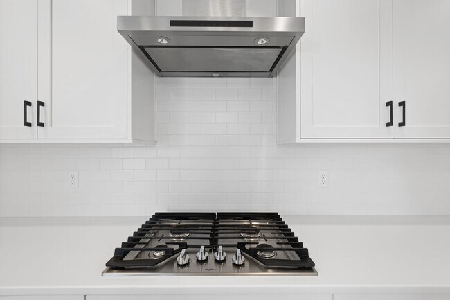 Building Photo - Modern Luxury in Meridian’s Oaks North – 4...