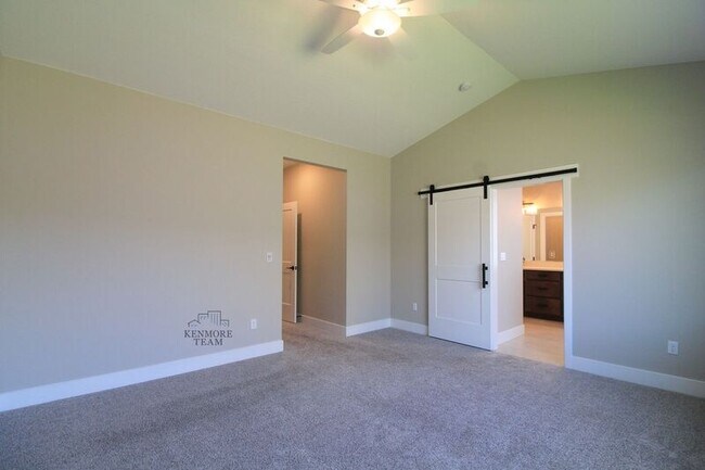 Building Photo - 5642 W 31st Ave