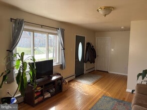 Building Photo - 157 Jimanna Rd