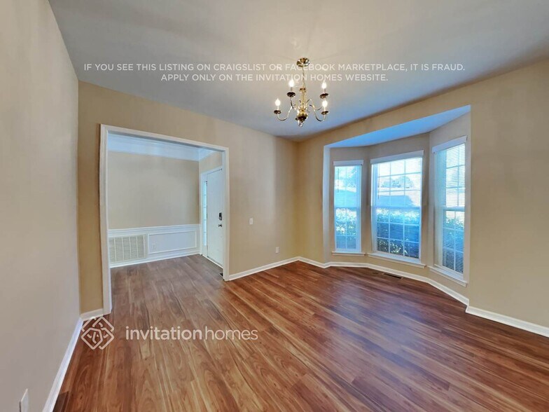 Building Photo - 123 Wilton Pl