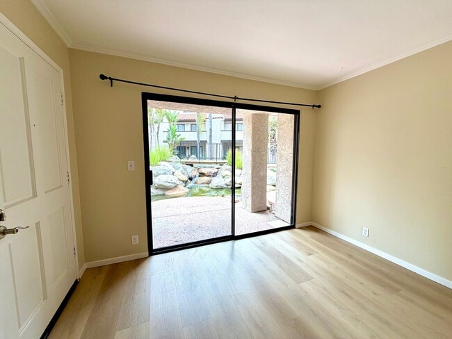 Building Photo - 2b/2b Resort-Style Camarillo, Ponderosa Creek Condo