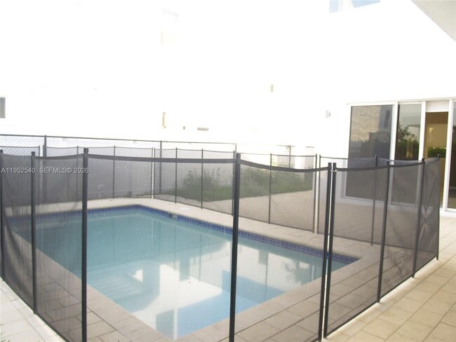 Building Photo - 10053 NW 76th Terrace