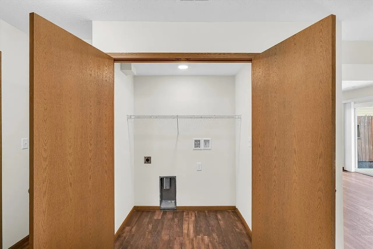 Building Photo - 1509 Stonebluff Ct