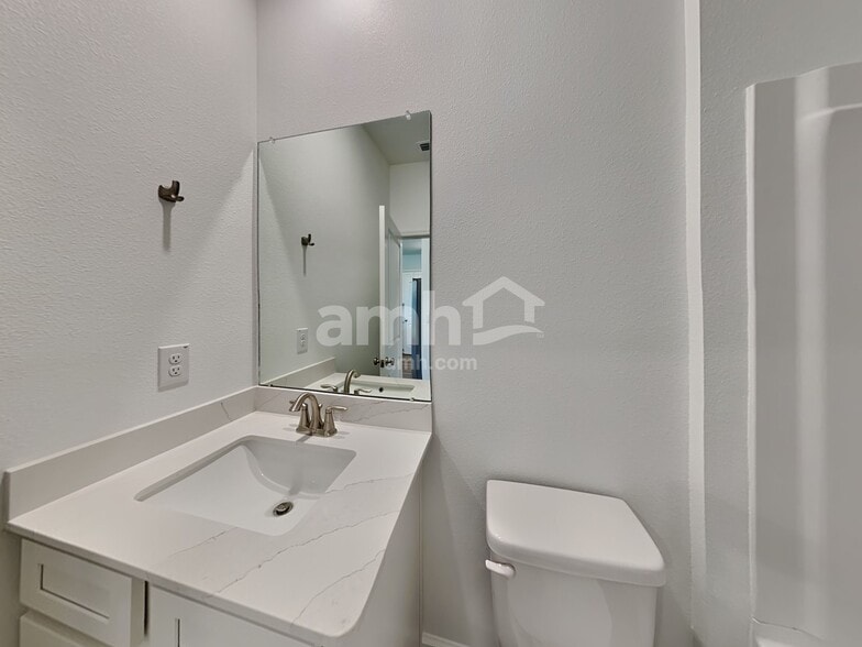 Building Photo - 37831 Dusty Saddle Ln