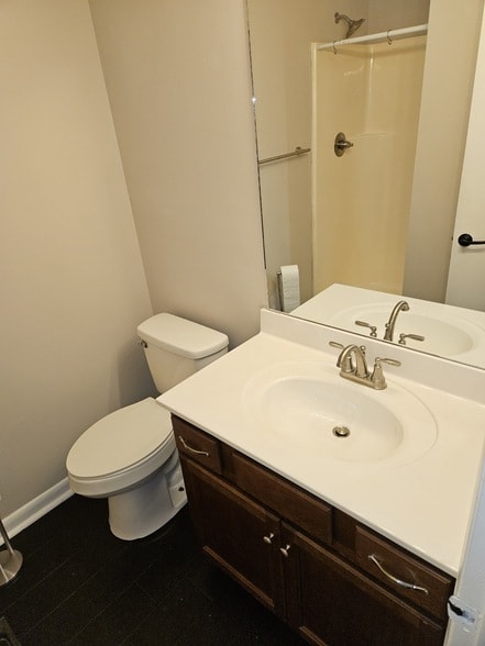 Building Photo - 101 Edgewood Dr