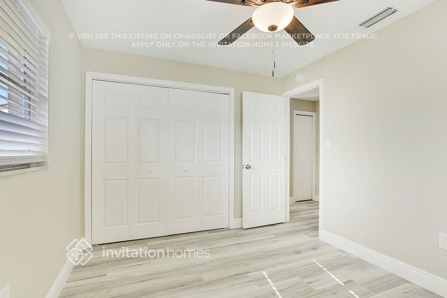 Building Photo - 3213 Sutton Dr