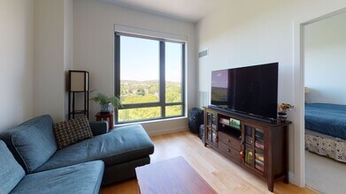 Building Photo - Heat/hot water included, and laundry in unit!