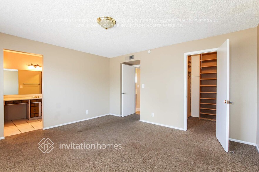 Building Photo - 3828 W Mission Ln