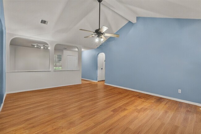 Building Photo - 17031 Pelorus Way