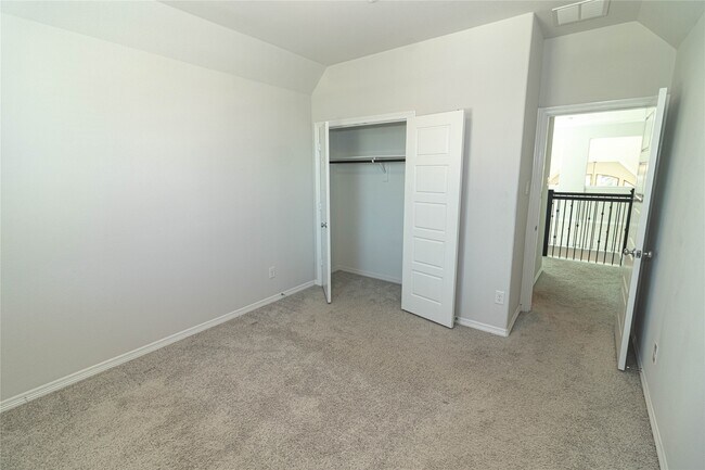 Building Photo - 4135 Chloe Ridge Ln