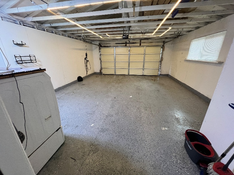 Building Photo - 4908 Stephanie Pl