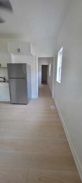 Building Photo - 2511 Youman St