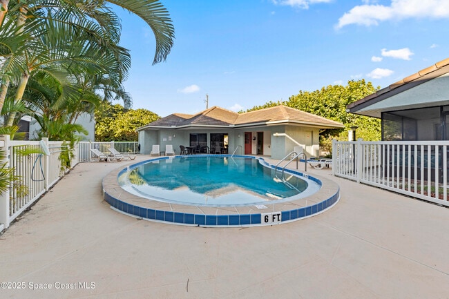 Building Photo - 1251 Beachside Ln