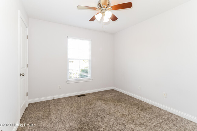 Building Photo - 9900 Valley Farms Blvd