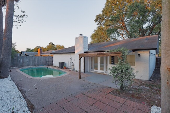 Building Photo - 7310 Corta Calle Dr