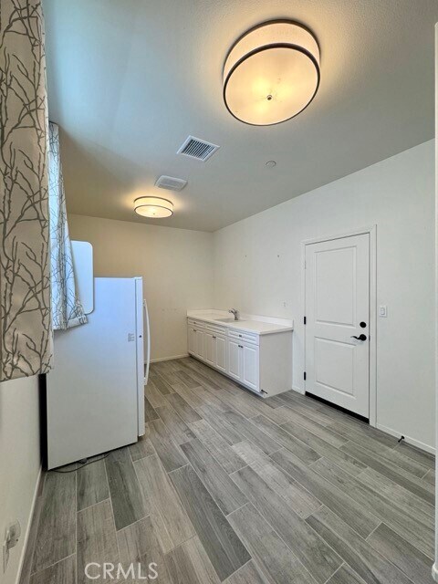 Building Photo - 34913 Limecrest Pl