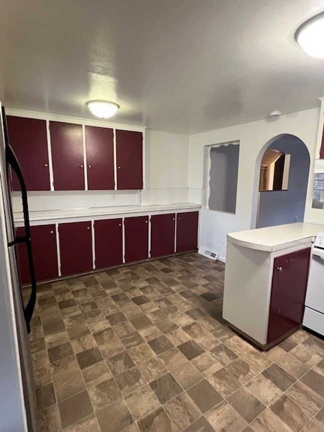 Building Photo - Charming 3bedroom, 1.5bathroom Home