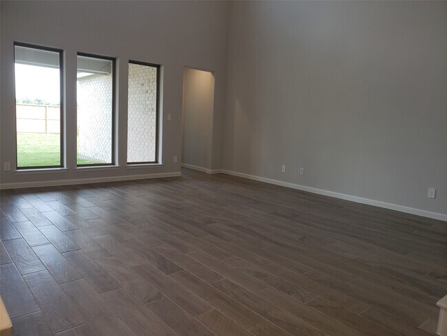Building Photo - 8806 Morning Glow Dr