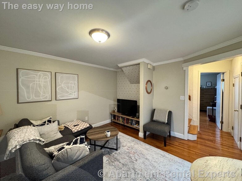 Building Photo - 25 4th St