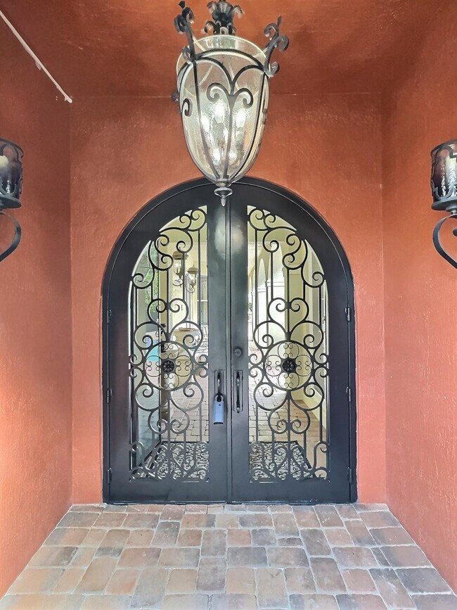 Building Photo - 9183 Nugent Trail