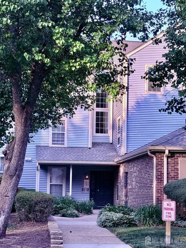 Building Photo - 4313 Bayberry Ct