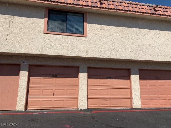 Building Photo - 1822 Avacado Ct