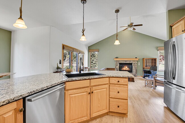 Building Photo - 33628 Berg Ln