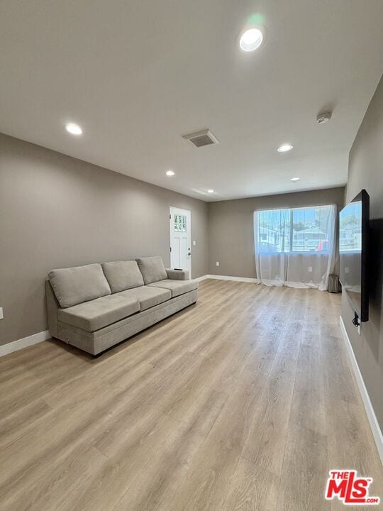 Building Photo - 15846 Kalisher St