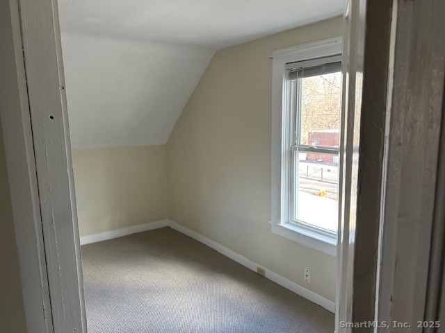 Building Photo - 90 Chapman St