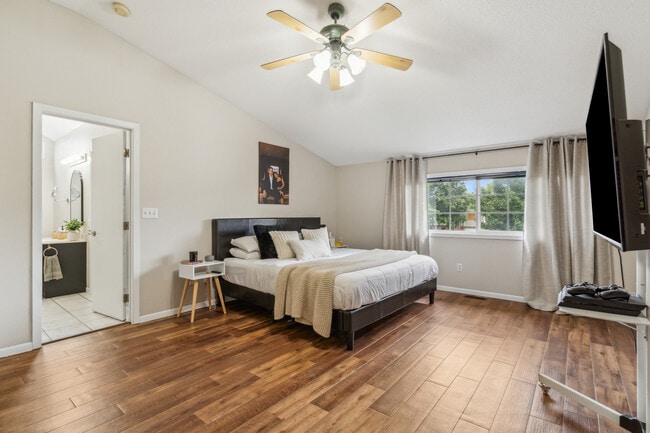 Building Photo - 189 Stephans St