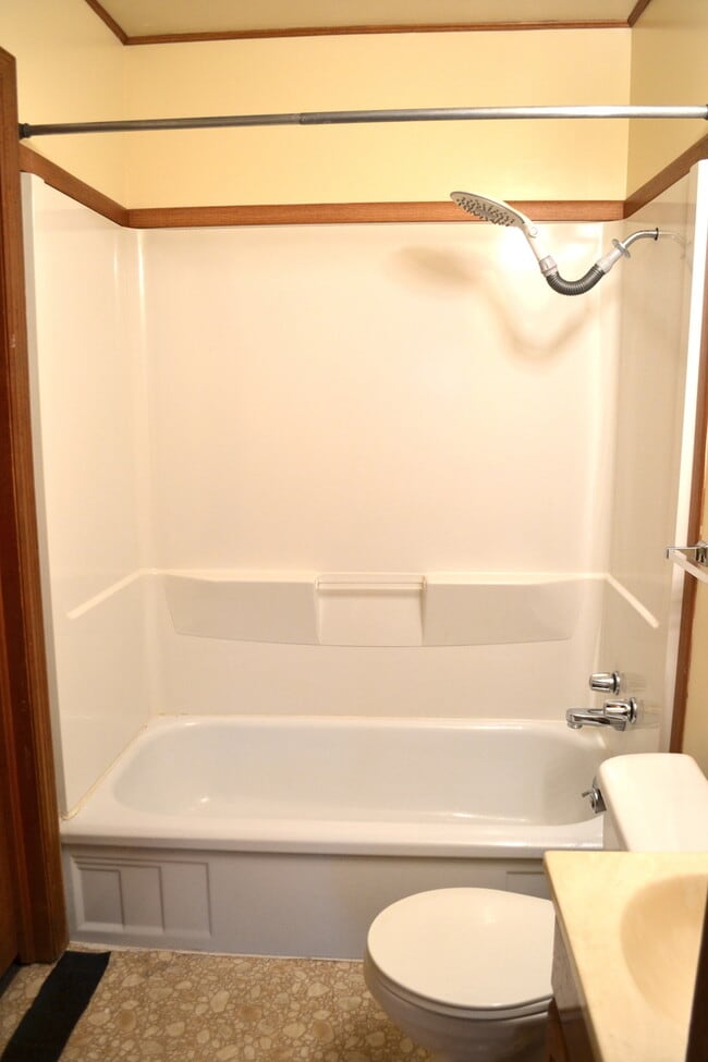 Building Photo - 1640 N Holyoke St