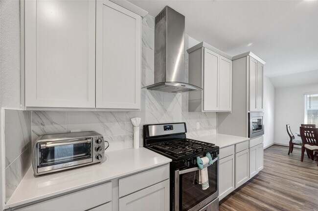 Building Photo - 2920 Stamford Hl Ln