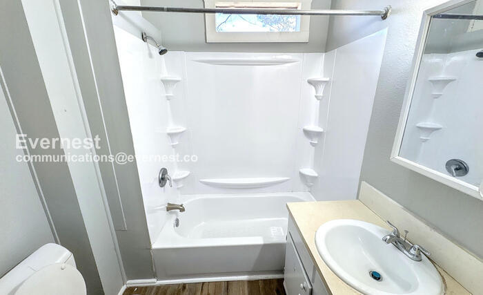 Building Photo - 1509 44th St Ensley