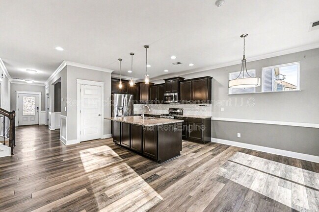 Building Photo - 149 Kingston Drive