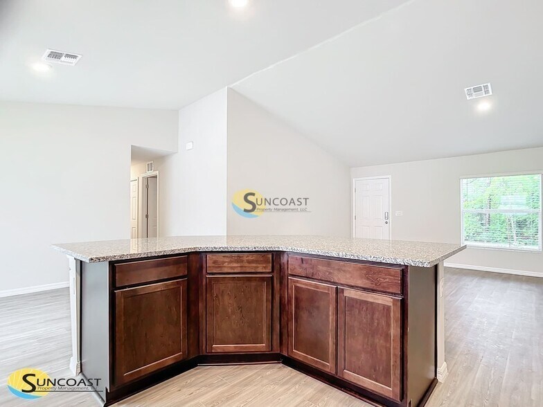 Building Photo - 9610 Bahia Rd