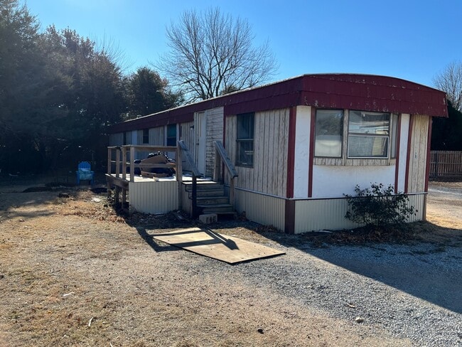 Building Photo - 3111 Switzer Rd