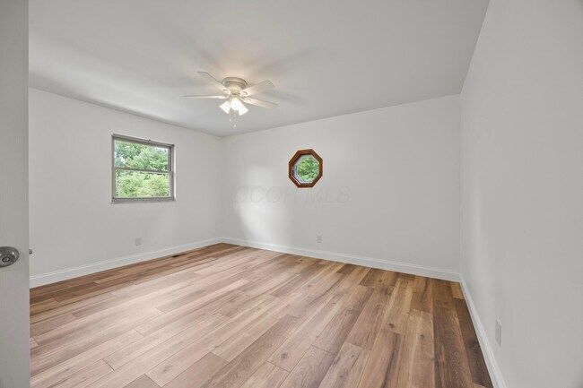 Building Photo - 4250 Rutherford Rd