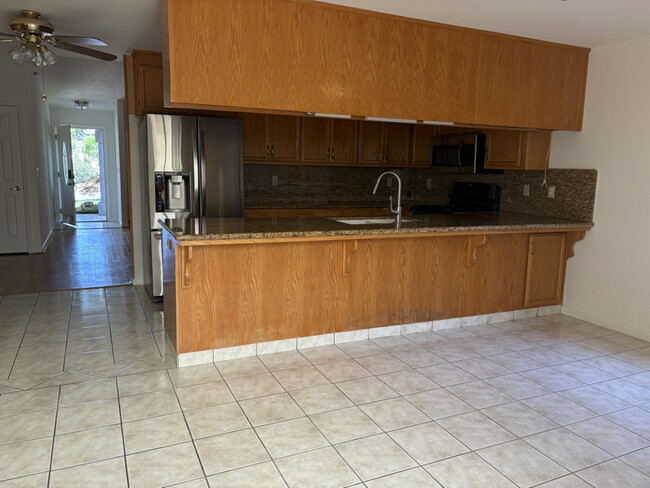 Building Photo - 3627 Avocet Ct