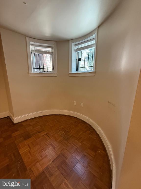 Building Photo - 1506 21st St NW