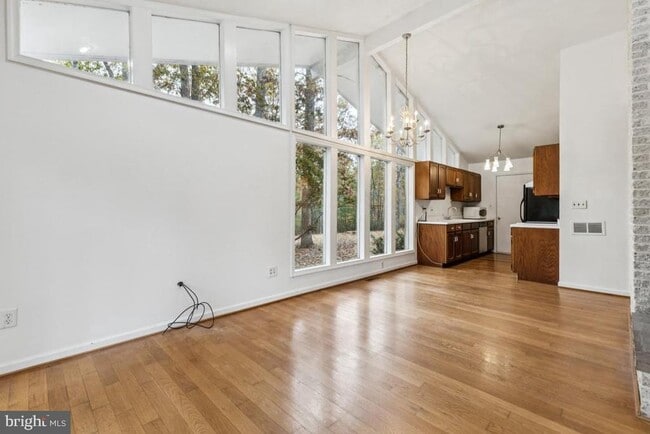 Building Photo - 135 Lizzie Mills Rd