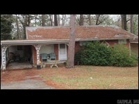 Building Photo - 9 Bellemeade Dr