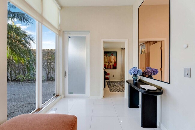 Building Photo - 1884 SW 17th St