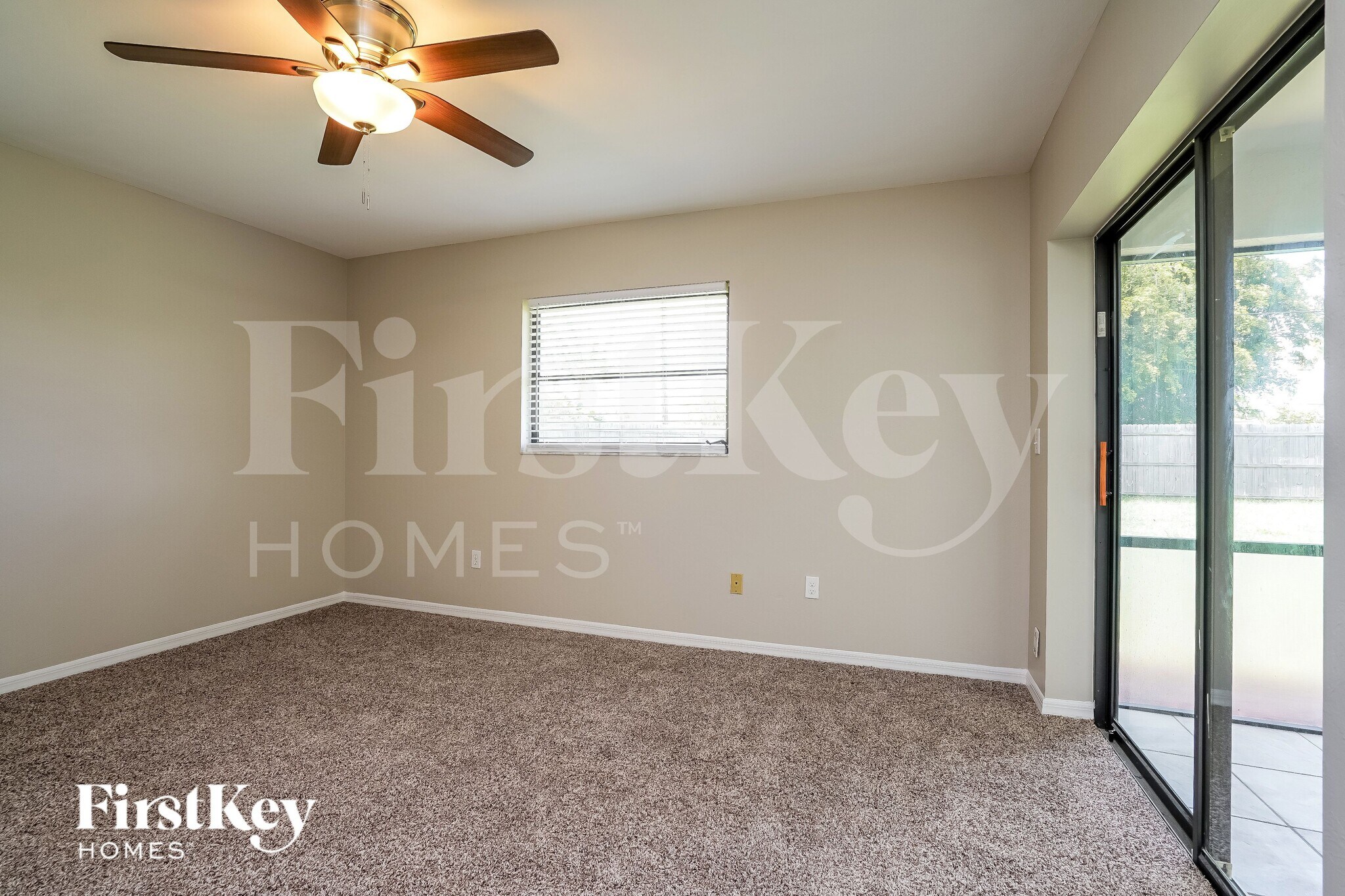 Building Photo - 1125 SE 33rd Terrace