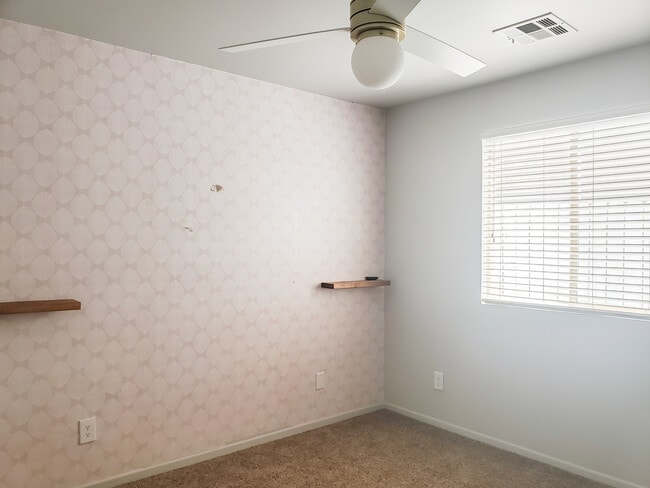 Building Photo - 51305 Avenida Vallejo